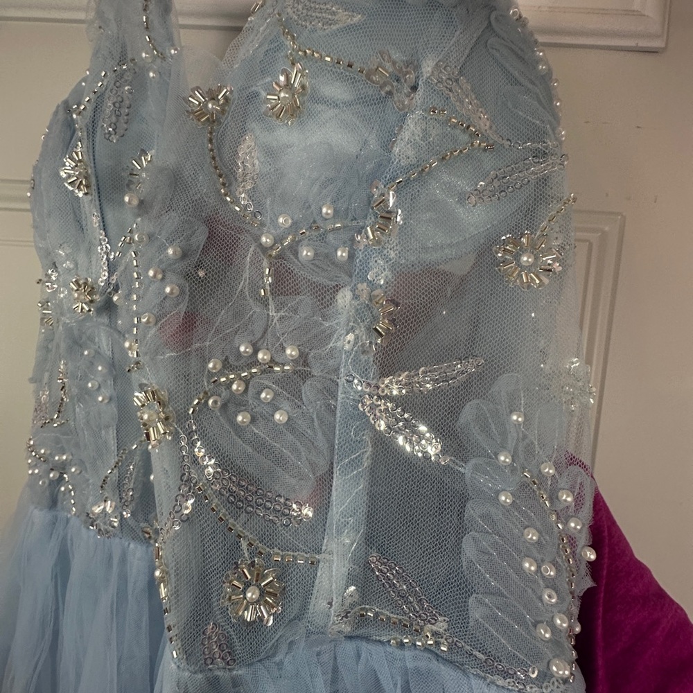 Elegant Baby Blue Fairytale Beaded Halter Prom Dress - Picture 9 of 15